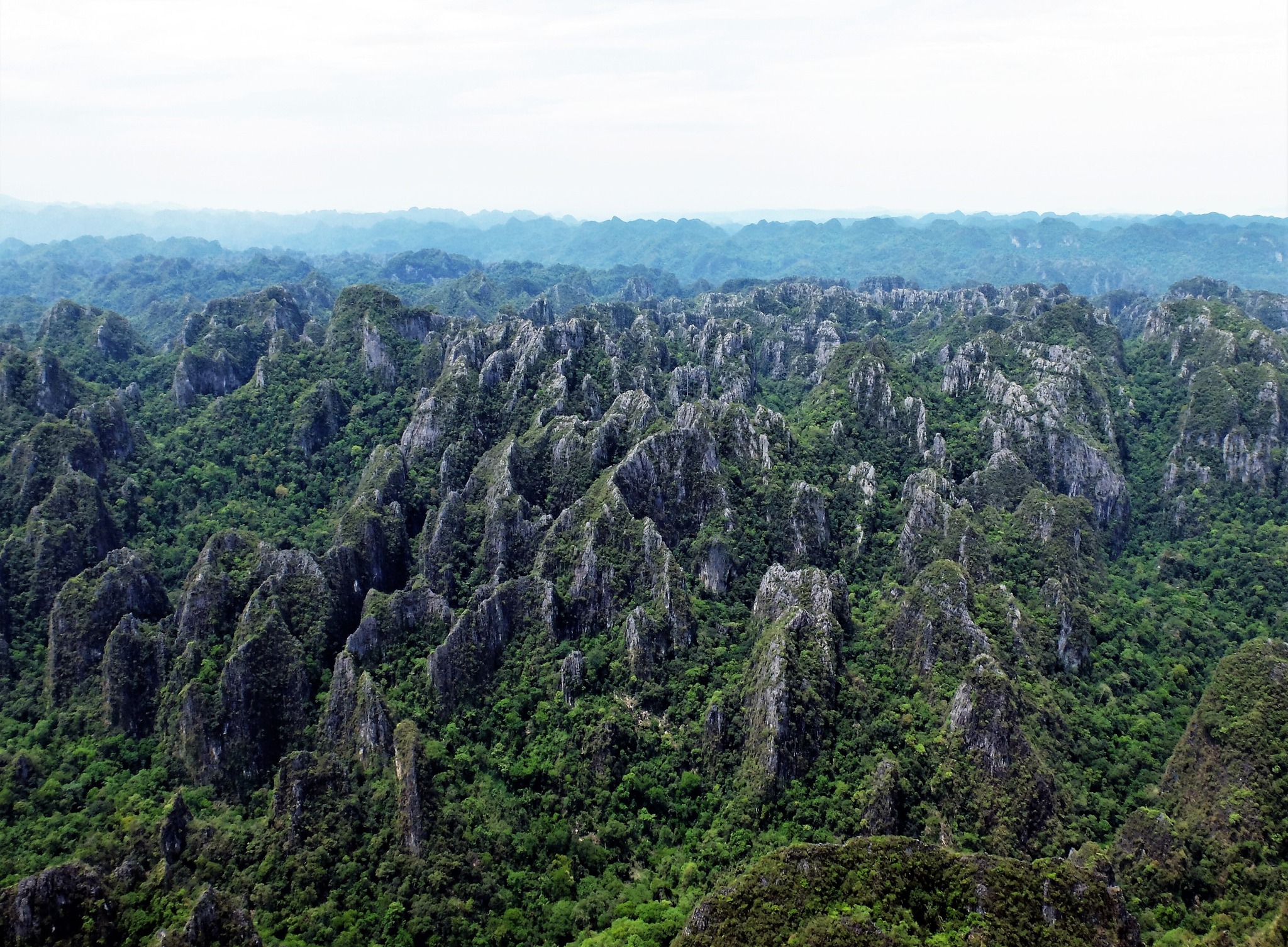 Hin Nam No